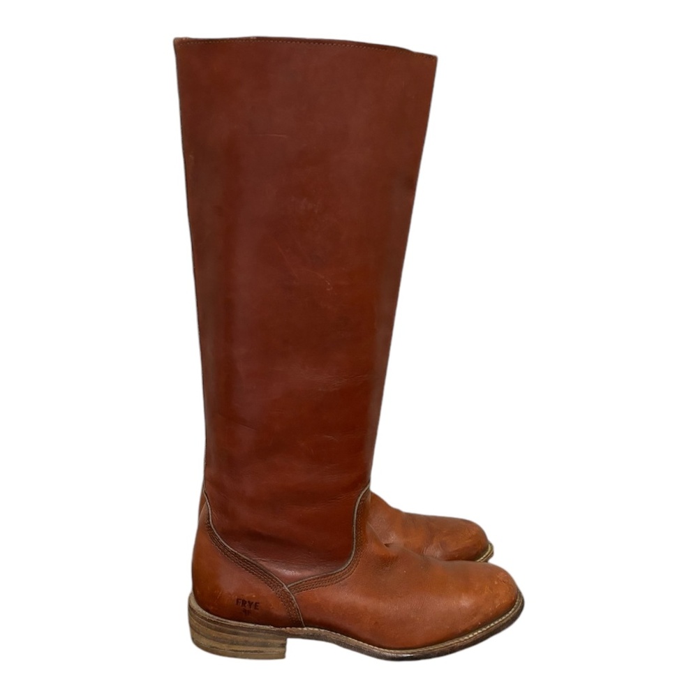 Size 7 Vintage tall brown genuine leather women flat pull on Frye campus Boots.